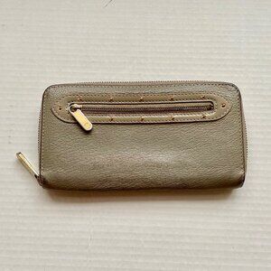 Louis Vuitton Suhali Long Zippy Wallet Verone
